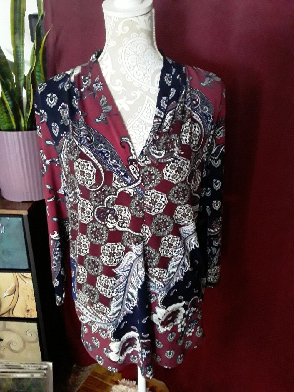 Charter club lovely v neck tunic size XL